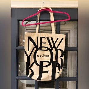 New Canvas  New Yorker Tote Bag in Cream and Black